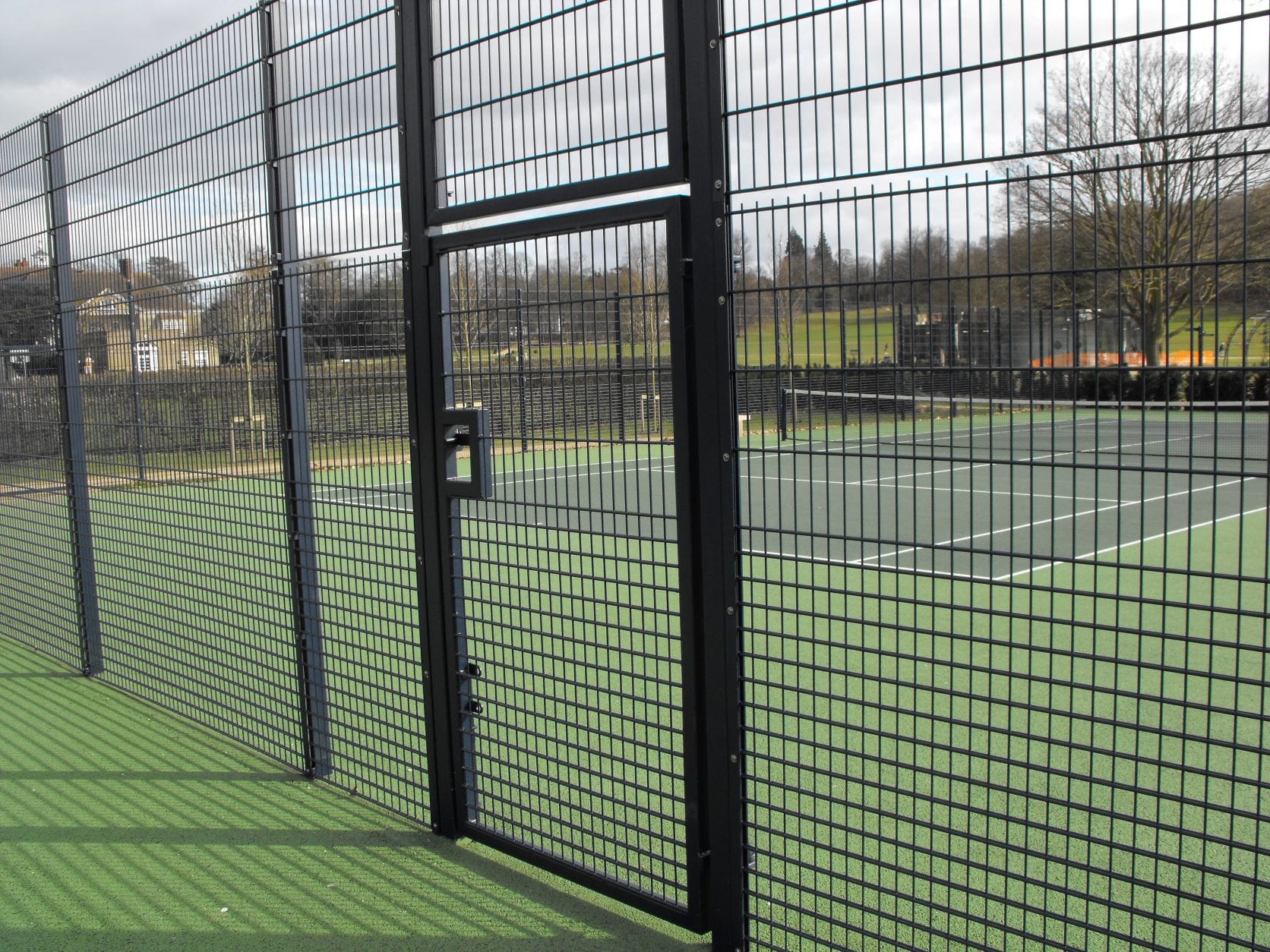 Perimeter Fencing For Courts in Dallas TX - professional court services